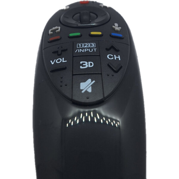 Mando MR500G compatible con LG Magic Remote visto desde el ángulo inferior. Control remoto de excelente calidad para televisores LG Smart TV, fácil de usar.